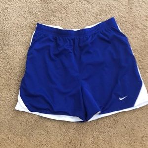 Nike women shorts